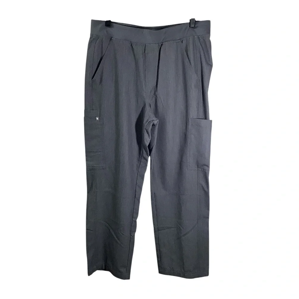 Figs Men’s Axim Cargo Scrub Pants in Graphite